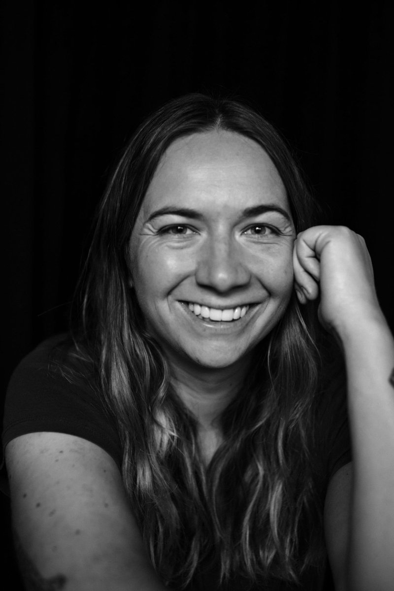 I was having breakfast at a cafe in Argentina and in the corner was a little photography set up 

a waiter explained that the photographer was doing portraits - pay as you feel - to raise money for a friend that needed some surgery. 

a load of people had cancelled because of a