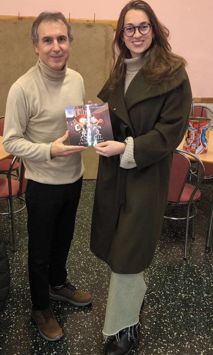 ¿Imaginas que no te dejaran bailar por ser mujer? Ana, Gil y la Gaita de Cervera, ilustrado por Raúl Lázaro Alonso, cuento que intenta levarnos con igualdad, por lo menos, hasta 2025. Ojalá no sea noticia el próximo año. Gracias, Gaita Mixta de Cervera, sois el viento Pompompom.