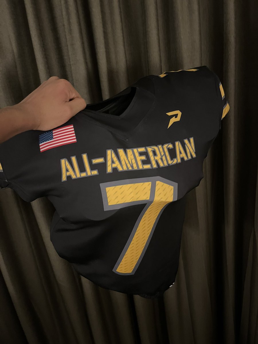 MicahWeaponX's tweet image. Had an amazing time repping @NOHSFball and @LouisvilleFB as a US Army All American at the Dallas Cowboys facility last weekend! AGTG for this opportunity, my parents and special thanks to @joeray36 for selecting me to play with the best in the nation 💯
#GoCards