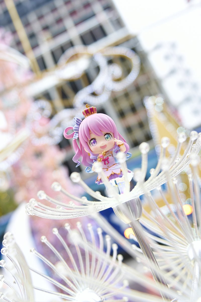 NCnendoroid's tweet photo. 台北101前聖誕造景
#nendoroid #hololive https://t.co/coJQEoHfSN