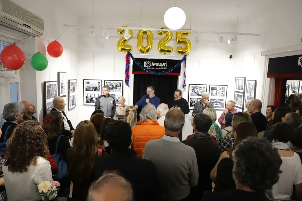 Sadık Üçok ile “Sokak ve Portre Proje Grubunun sergisinin açılışı bugün İFSAK Galeride yapıldı. Yoğun katılım gösteren tüm sanatsevelere teşekkürler.

ifsak.org.tr