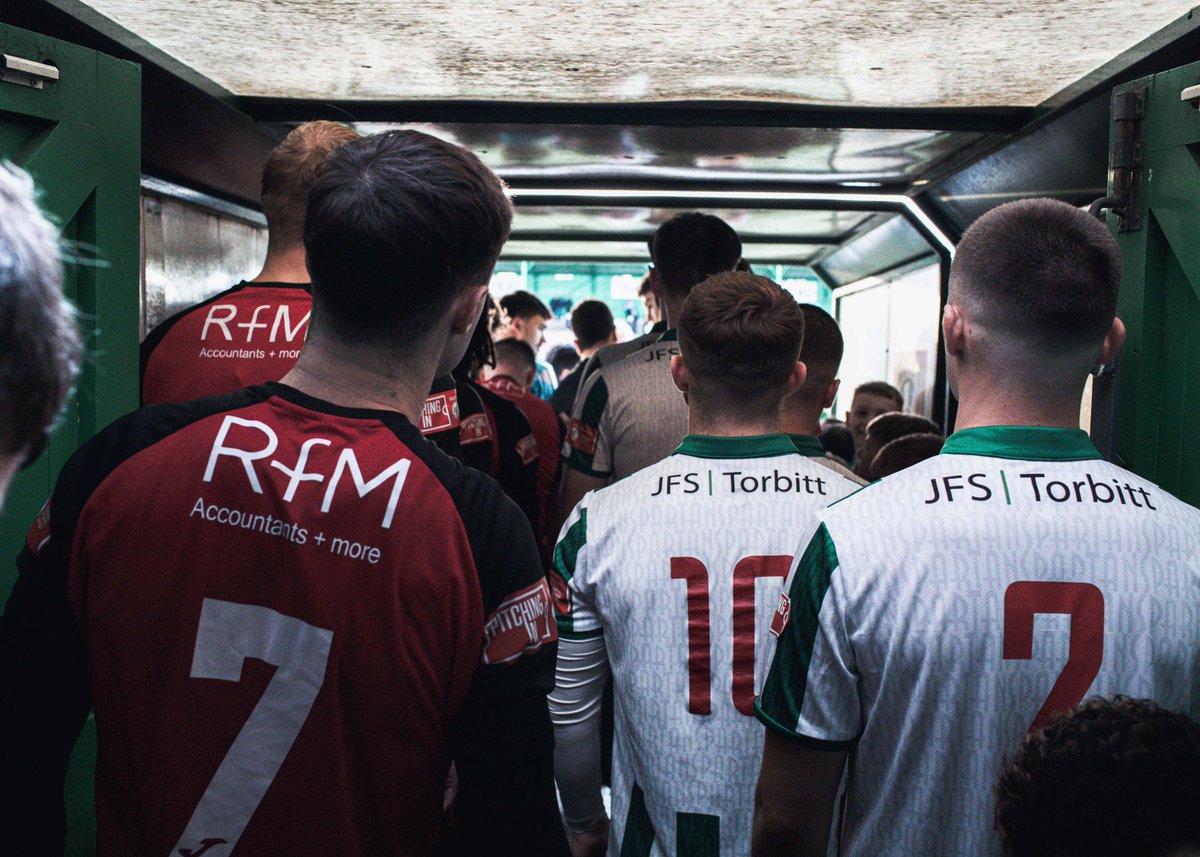 Last photo of 2024 edited &amp; it's been a tough year to be involved
45 games covered
Almost 4000 photos edited
Hundereds of hours spent on photos, interviews, signings, new website launch and press days
Over 4200 miles &amp; over 100 hours traveled
4 Wins 

We go again on Wednesday 💚