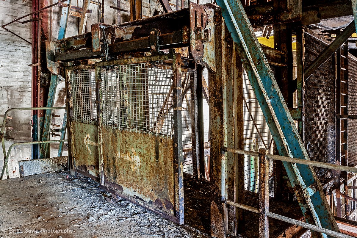 BrianSaylePhoto's tweet image. From the archive, July 2007. Annesley Colliery was located next to the village of Annesley, to the  south of Kirkby-in-Ashfield. Nottinghamshire coalfield (1865-2000)
#urbex #urbandecay #urbanexploration #abandonedplaces #abandonedbuilding