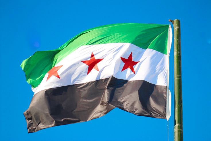 🔴 القائد #أحمد_الشرع : 
▫️يستقبل الوفود في #دمشق من مختلف الدول، وتبدأ التعينات، والمناصب في الدوائر الحكومية، والخدمية .
▫️تعود الحياة للمدن، وتبدأ حملات التنظيف تمهيداً لتقيم، وحصر الاضرار في مختلف المدن المنكوبة من النظام البائد .
(المرحلة القادمة سوف تشمل الإعمار، والاقتصاد)