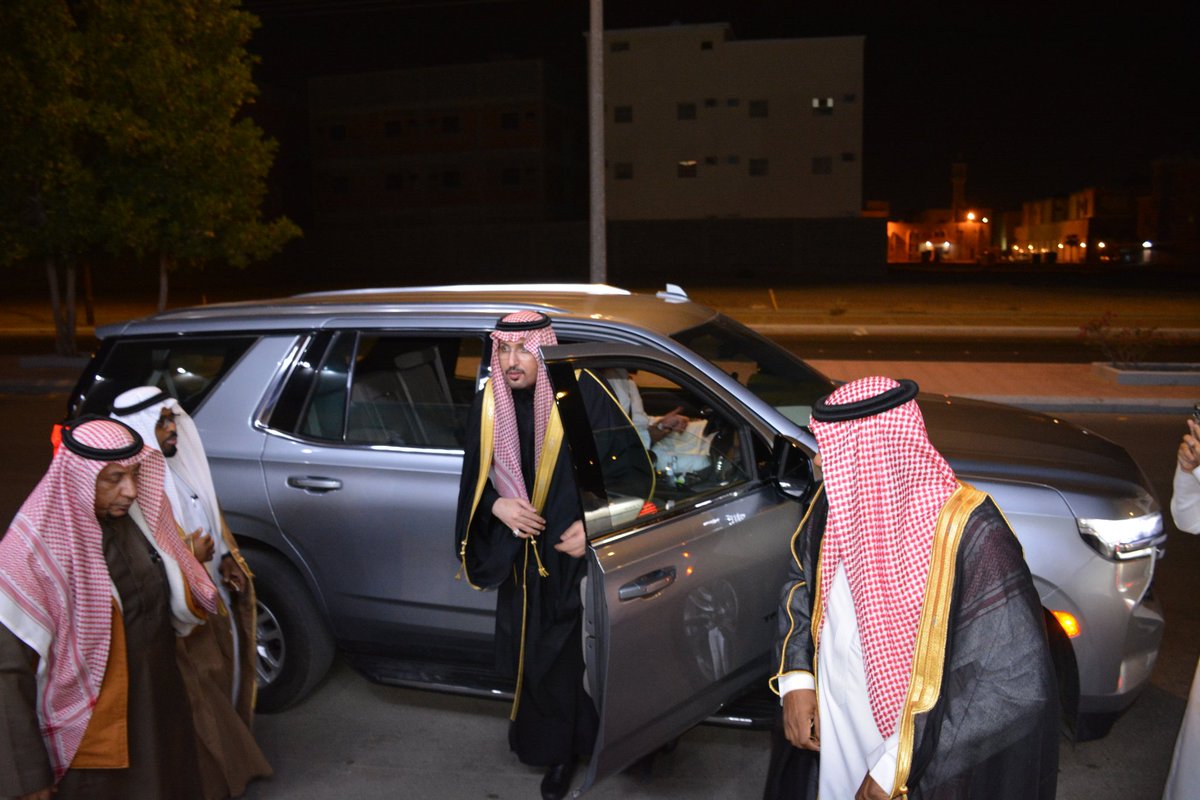 HHA_Bisha's tweet photo. #خبر |
#الأمير عبدالإله بن عبدالرحمن آل سعود يزور #الجمعية الصحية الانسانية ببيشة “حياة”، ويطلع على جهودها الصحية والمجتمعية ومبادراتها لتحسين جودة الحياة. وأشاد بدورها في خدمة الفئات المحتاجة وتعزيز الصحة العامة، مؤكداً دعمه لاستمرار جهودها المتميزة.
#يحدث_في_بيشة 
#يحدث_الآن https://t.co/LT94KVljQn