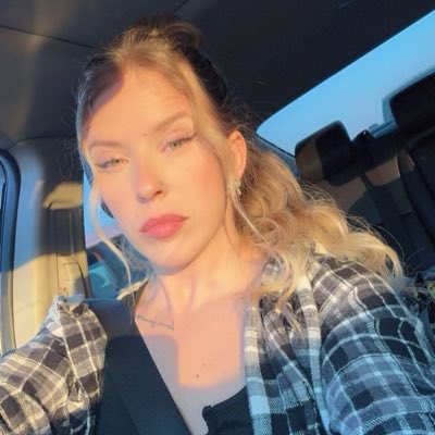 queen_andreuhhh's tweet photo. #NewProfilePic https://t.co/scqGwi9dTQ