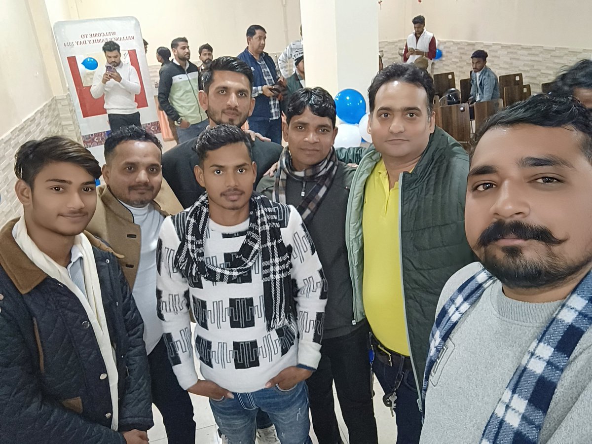 rahulaaran's tweet photo. @reliancejio @reliancegroup https://t.co/T3jd4yMDwe