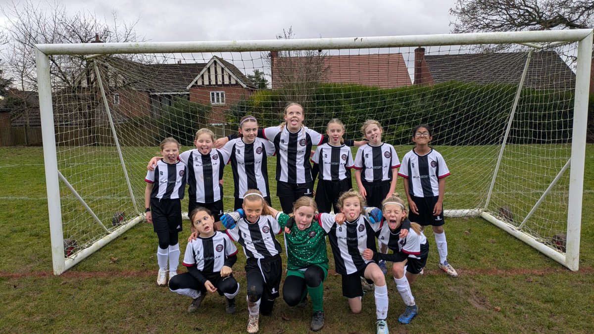 Stone Old Alleynians Girls & Ladies Football Club tweet media