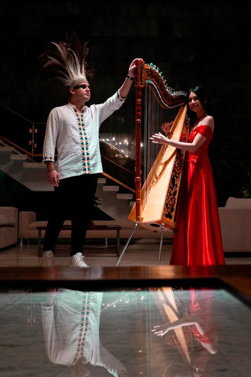 DJ Indio Rubio prepara fiesta junto a Redemm y Groig frente al Panteón de los Héroes -  prensamercosur.org/2024/12/28/dj-…  - 
DJ Indio Rubio prepara fiesta junto a Redemm y Groig frente al Panteón de los Héroes

Desde hace casi dos años, el DJ y productor Indio Rubio viene haciendo...