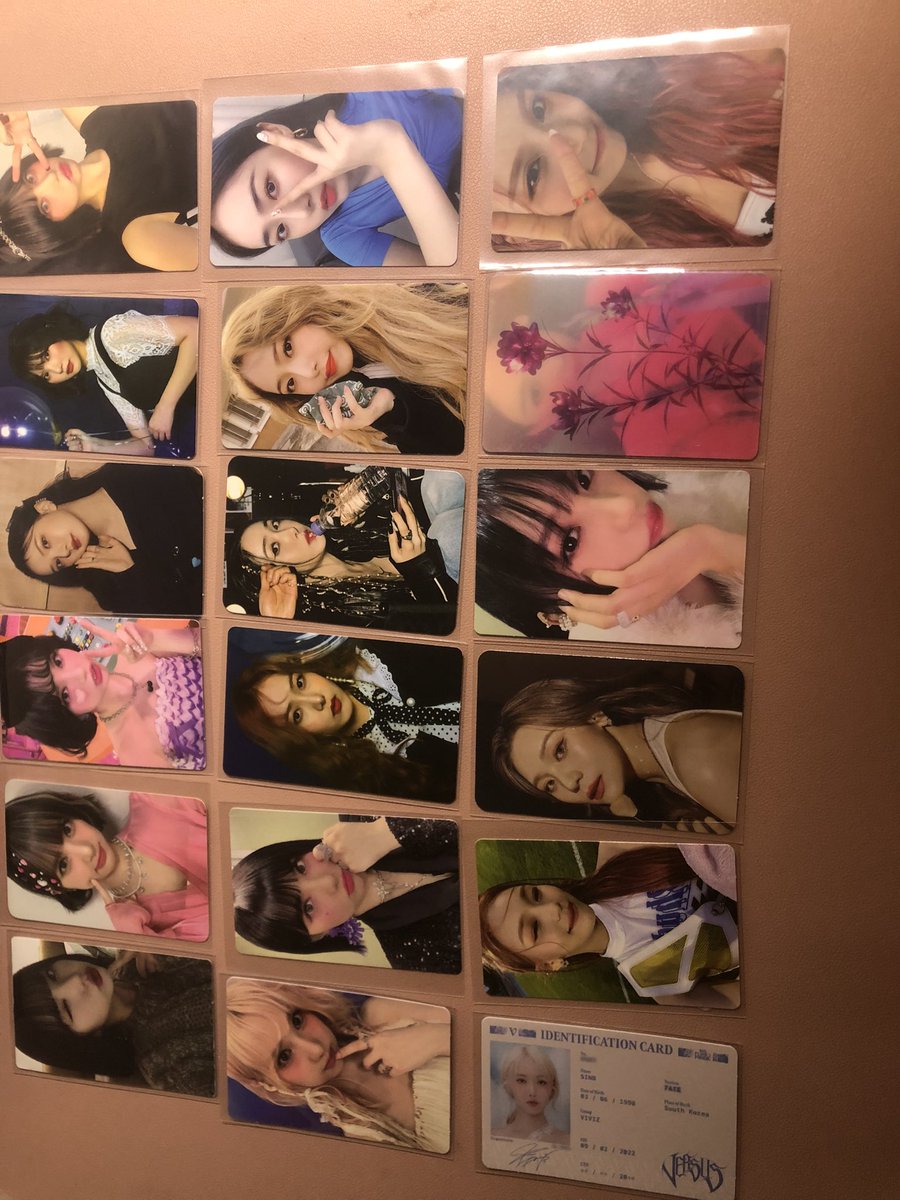 EndingNN_'s tweet photo. 비비지 여자친구 포카 판매합니다!
가격제시해서 디엠으로 와주세요☺️ 처분인지라 대부분 맞춰드립니다🥺
앨범도 있는데 워낙 하자가 있는 게 많아서 구매하실 때 원하시면 말씀해주세요🥹 구성품은 대부분 있지만 없어도 괜찮으신 분들만,,

비비지 여자친구 은하 신비 엄지 예린 양도 sell https://t.co/I0icAf5KyW