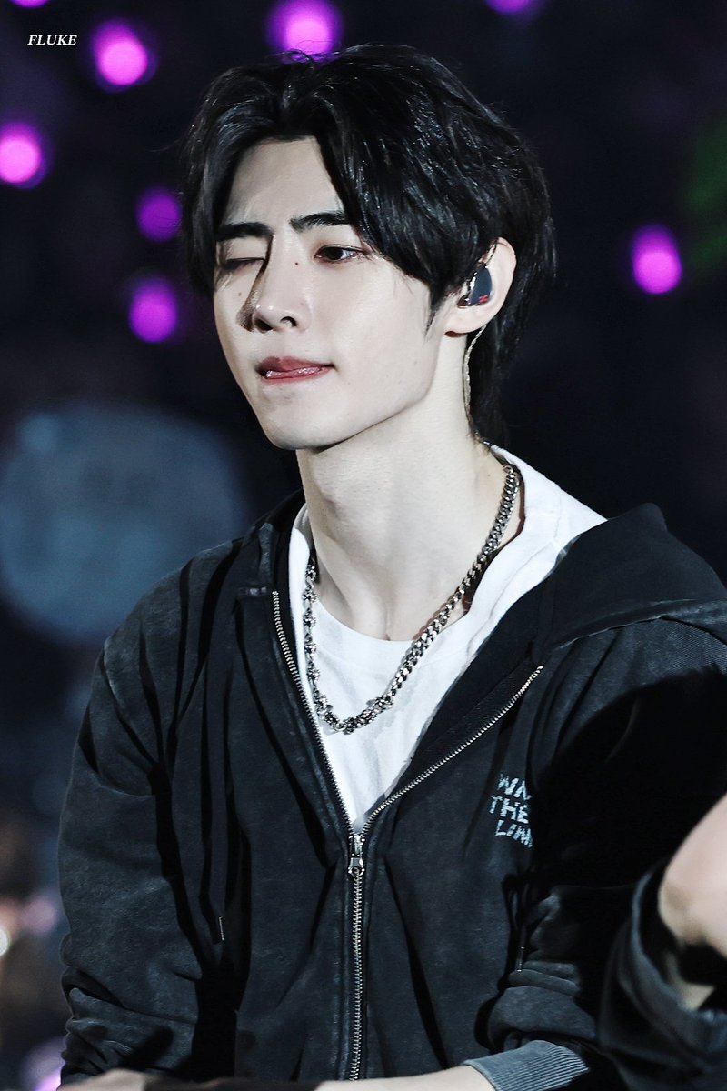 20241228

#엔하이픈 #ENHYPEN
#성훈 #SUNGHOON #ソンフン