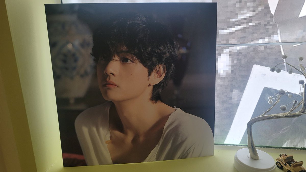 purplybird's tweet photo. 델룰루에서 본 태형이는 말로 표현하기힘들 정도로 멋있었어요!!
핸드폰으로 이쁜걸 담아 오지 못해서 아쉽네요.
델루루를 응원합니다💜
@ANGEL_GOD_TAE 너무멋진작품 다시봐도 멋쪄!!!!

#Welcome_to_Vinema
#V #뷔 #BTSV #방탄소년단뷔 
#태태 #テテ #김태형 #KimTaehyung https://t.co/JUe9kFCsbi
