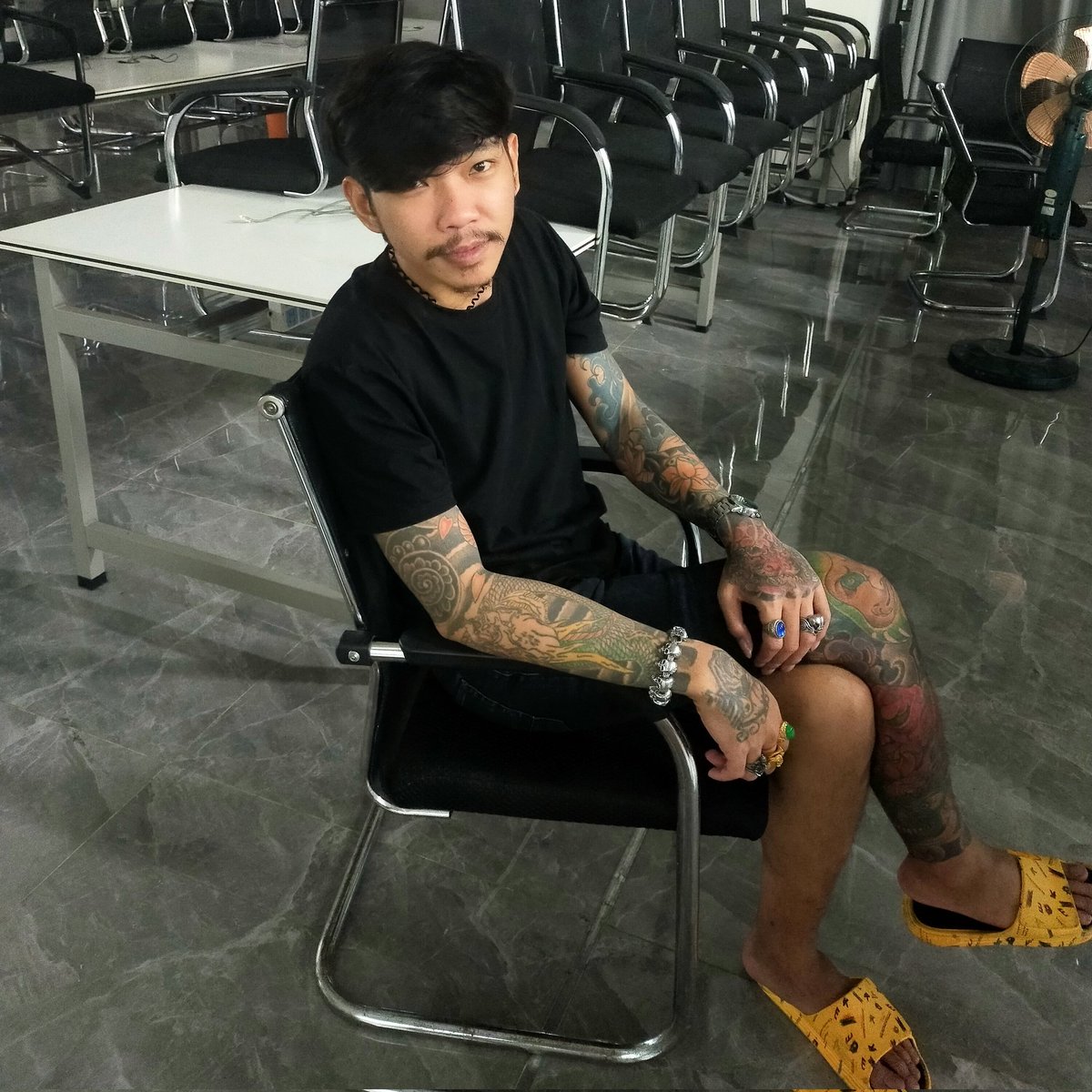 Pondsamu's tweet photo. #NewProfilePic https://t.co/GPZ1SUGHFZ