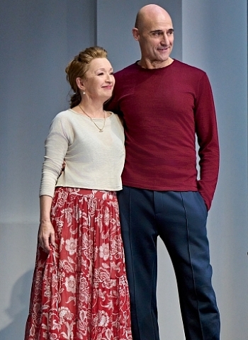 TheatreNewsWeb's tweet photo. Theatre News: Top 28 Shows of 2024 - #Showsof2024 #BestTheatre2024 #Top28 #BestTheatre #Theatre https://t.co/MOq8o6taSe