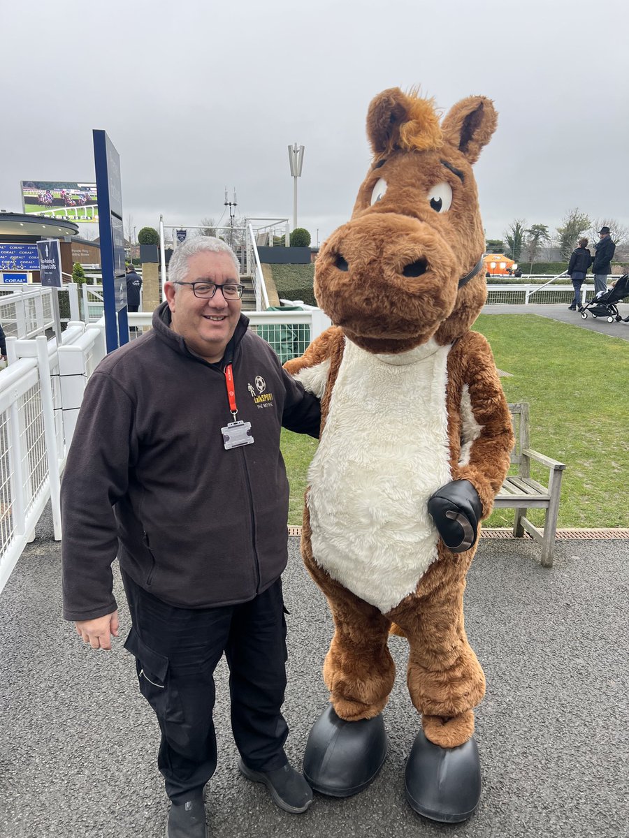 Ian Abrahams (Moose) tweet media