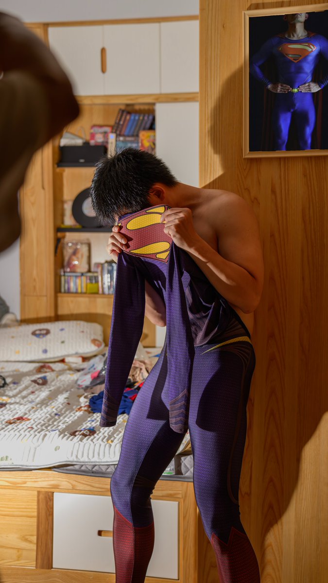 WAForward_'s tweet photo. "Leader! Stop sneaking around in your idol's clothes!"

Alan and King
photo by @qiaojivision 
special thanks @andywind5 
#cosplay #nightwing #Titans https://t.co/ARqgO2nvv9