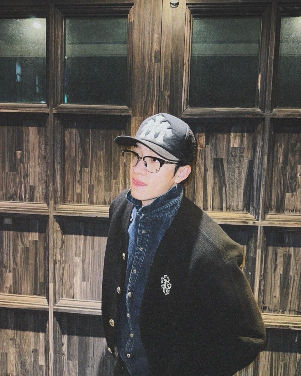 ChanStargazing's tweet photo. 241228 #방찬 인스타

🤓
#STAY https://t.co/AyGqbi1azs