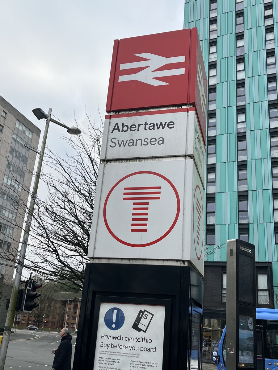 Tony Bailey tweet media