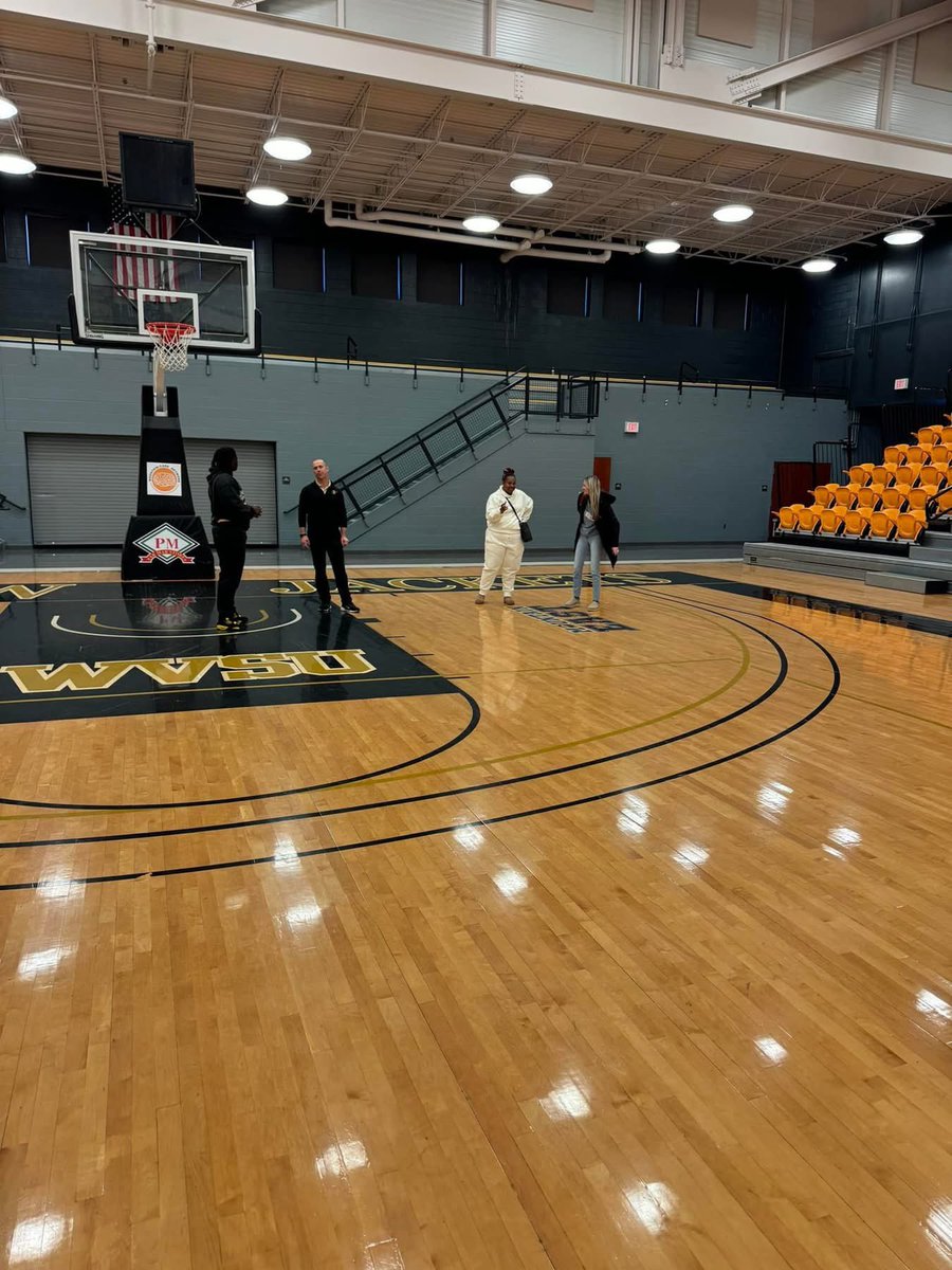 cam_goodwin's tweet photo. After a lot of thoughts and prayers, I’m extremely excited to announce that I’m 100% Commited to West Virginia State University!!! @CoachPenn @JayGoodwin77 @kayrice41 https://t.co/pxbBF2gpvx
