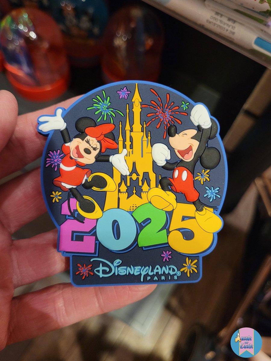InsideDlpCastle's tweet photo. 🛍Collection 2️⃣0️⃣2️⃣5️⃣

-Balle de Baseball : 10€
-Magnet : 6€

World Of Disney  / Flora's Boutique https://t.co/Gljz8OwvWX