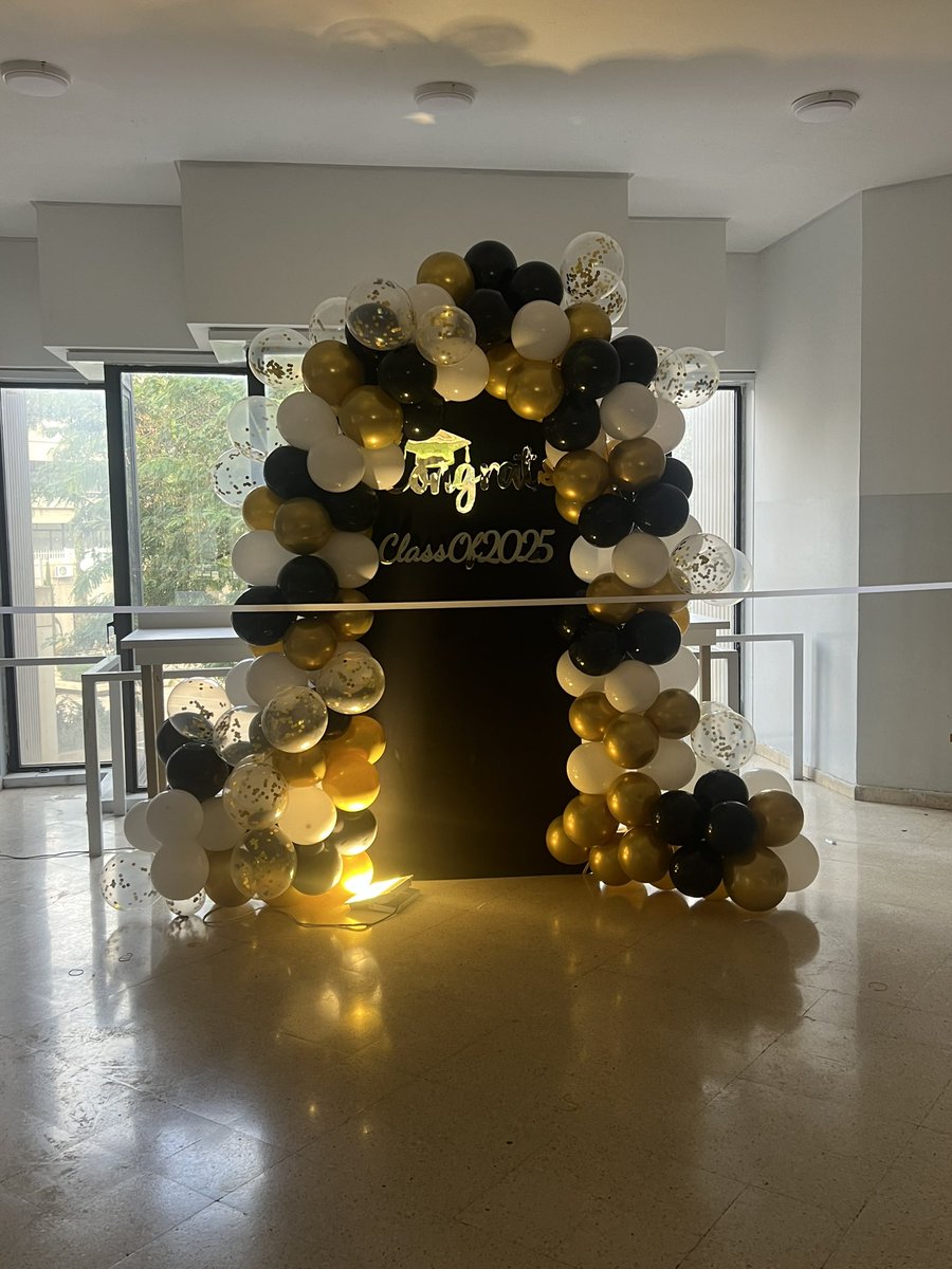 اصلا عادي كله لاب ساعة