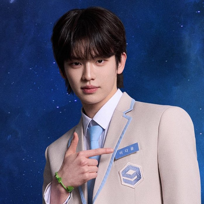 ⭐︎KIM⭐︎ 살 - KIM GYUVIN DEBUTATION (@winkgyuvin) / Posts / X