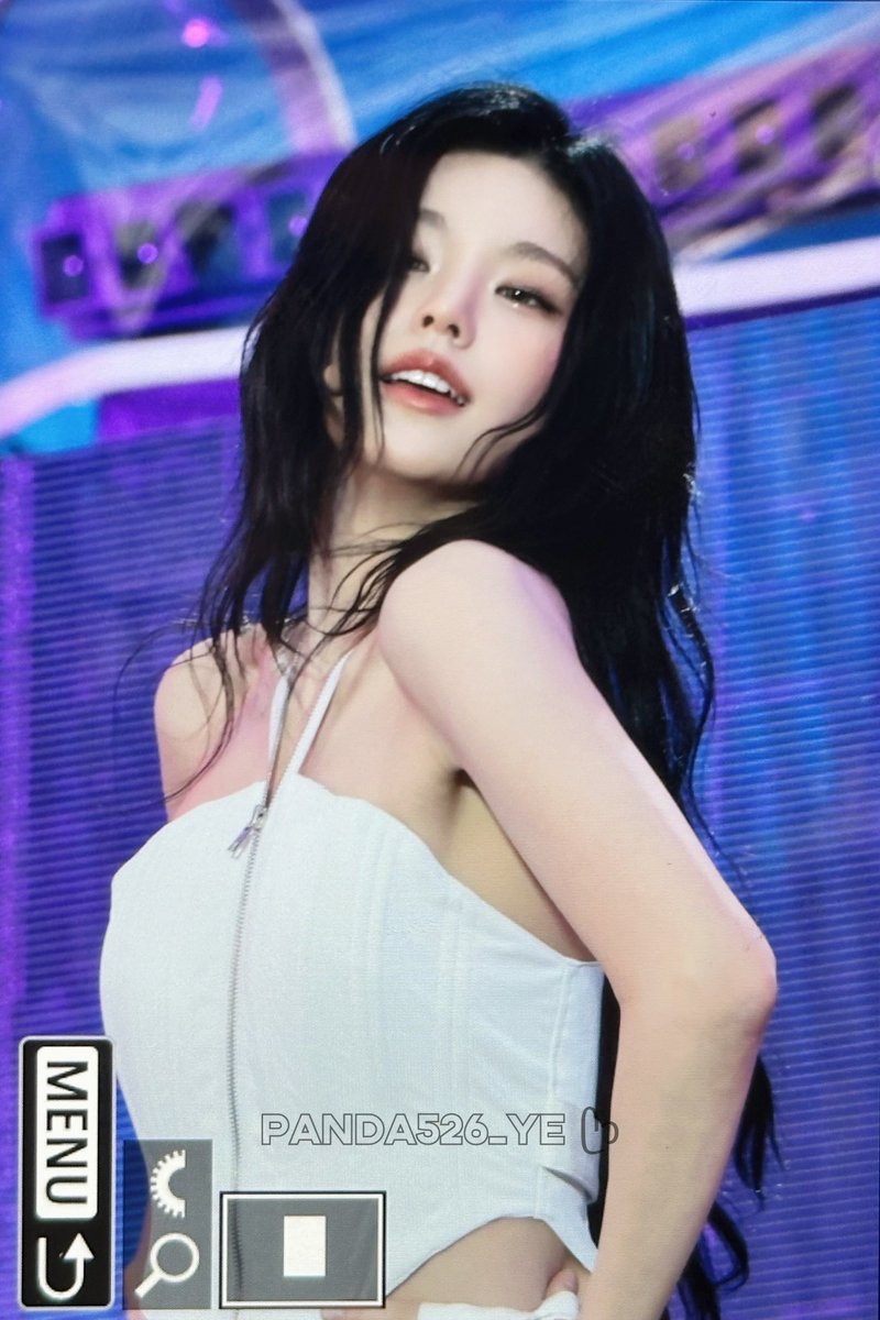 241228  YUEWEN Festival ᥫᩣ 

☄️

#있지 #ITZY #예지 #YEJI #옞덩봤덩