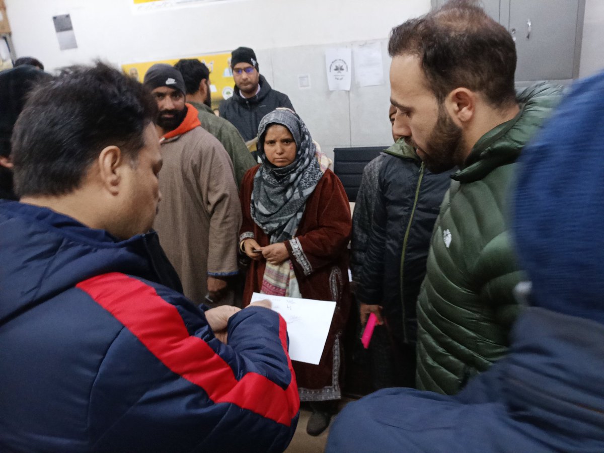 Today on 28/12/24, worthy Medical Superintendent GMC Baramulla <a href="/drparvaizmasodi/">Dr parvaiz masoodi</a> visited the different sections of the institution for the smooth functioning and preparedness for the special patient care to be taken during inclement weather conditions
<a href="/SyedAbidShah/">Syed Abid Rasheed Shah</a> 
<a href="/mingasherpa/">Minga Sherpa</a>