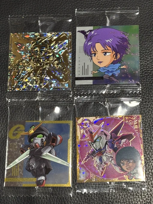 一緒に買ったガンダムシールウエハース2弾もなかなかの引き。
シークレット3種のうちの1枚が出たけど、ダブルオーのオーガンダムでした。
ありがとうございます。 