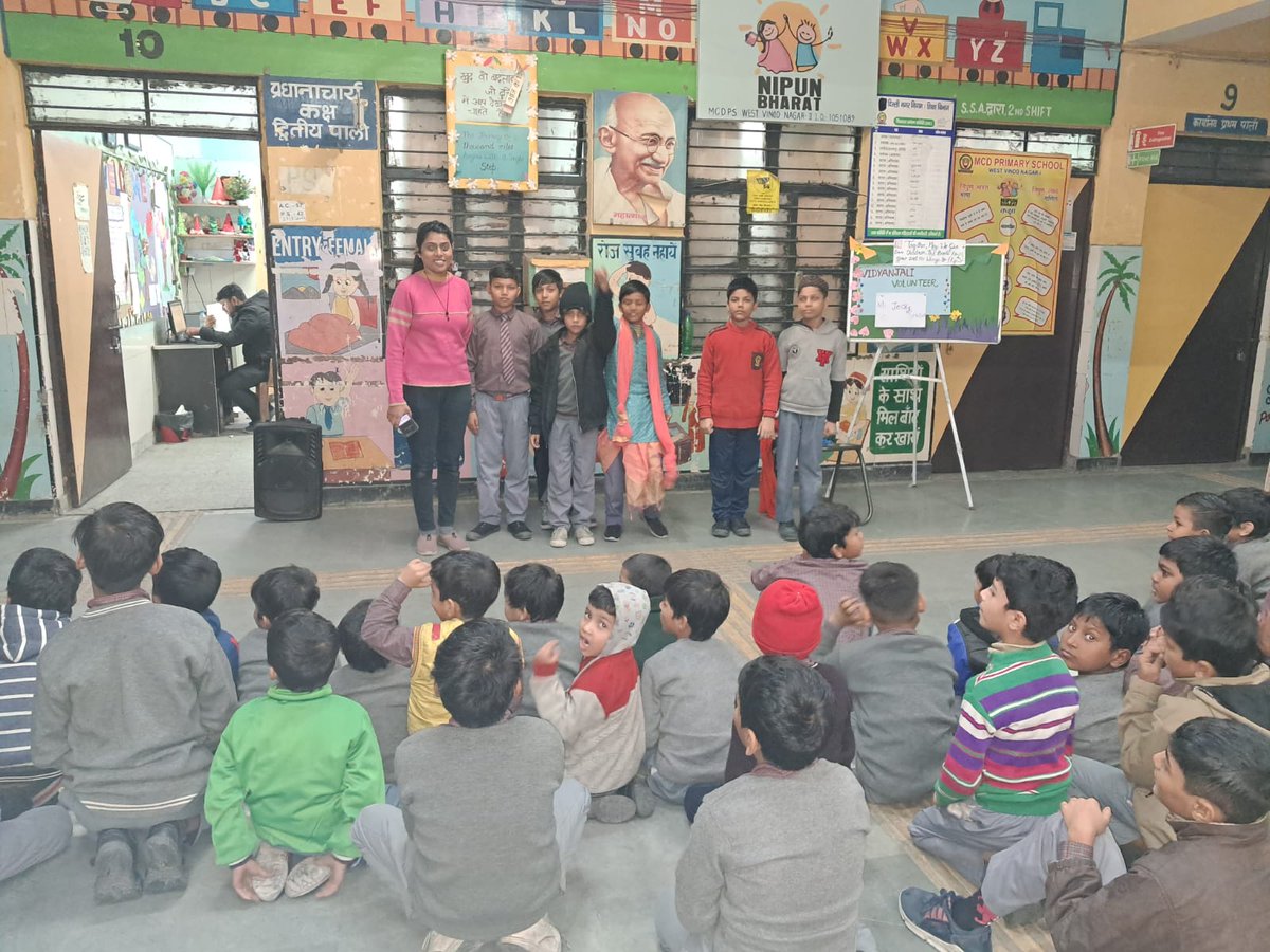 mcdpswvn's tweet photo. Name of School-MCDPS West Vinod Nagar(Boys)
School ID-1051089
Name of HOS-Smt Ekta Rajpal
UDISE CODE-07040421701
Volunteer Name:Smt Jooly Chaudhary
Name of Service: Vocational Skills
No. of students-80
District-EAST
Date-28/12/2024
Class-4th,5th
CRCC-Anita Rani
DURCC-Dr. Anju Pal https://t.co/Phf991FkPS