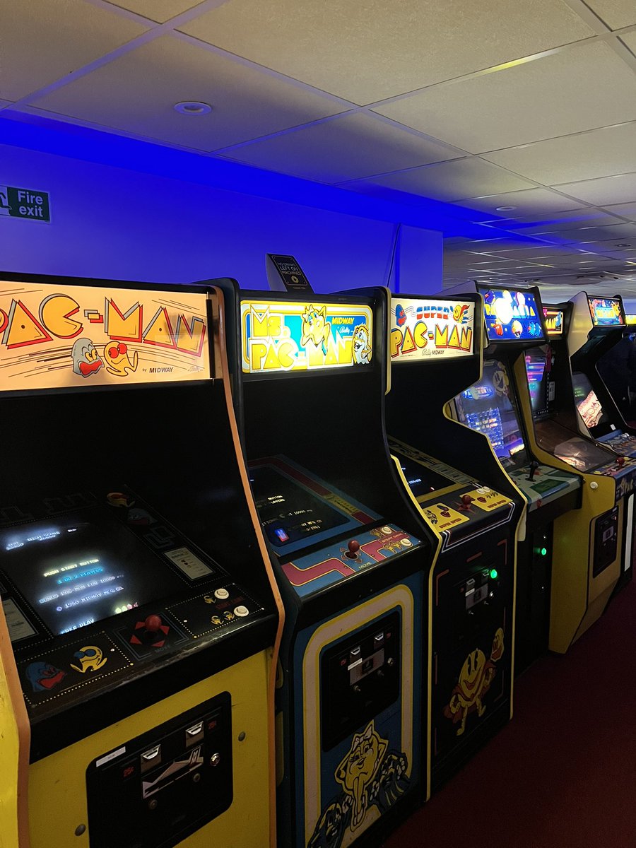 Pixel Hunt Podcast tweet media