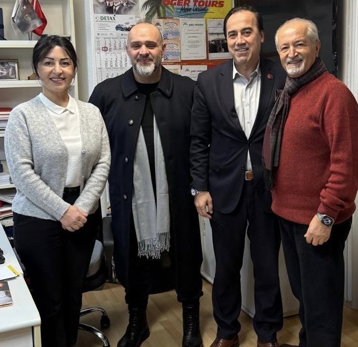 atikuemp's tweet photo. ATİK Genel Başkanımız Aziz Şahin, ATİK Almanya NRW Eyalet Başkanı Selver Şengül, ATİK Essen İstişare Başkanımız Dr. Halil Yalçın, ATİK Essen Yürütme Başkanımız Göksel Can ile Almanya ve ATİK Essen çalışmaları çerçevesinde istişarede bulundular.@AzizSahinTC https://t.co/kS5ORGqLKY