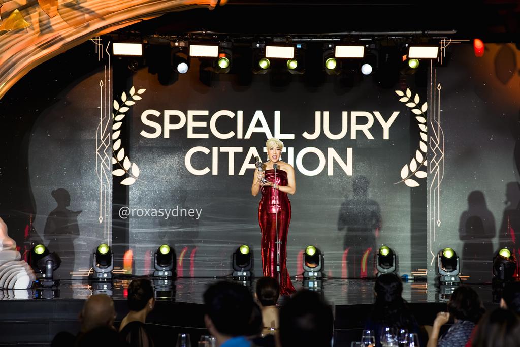 roxasydney's tweet image. The UNKABOGABLE is now seen
@vicegandako 

#AndTheBreadwinnerIs 
#ViceGanda
#MMFF50GabiNgParangal