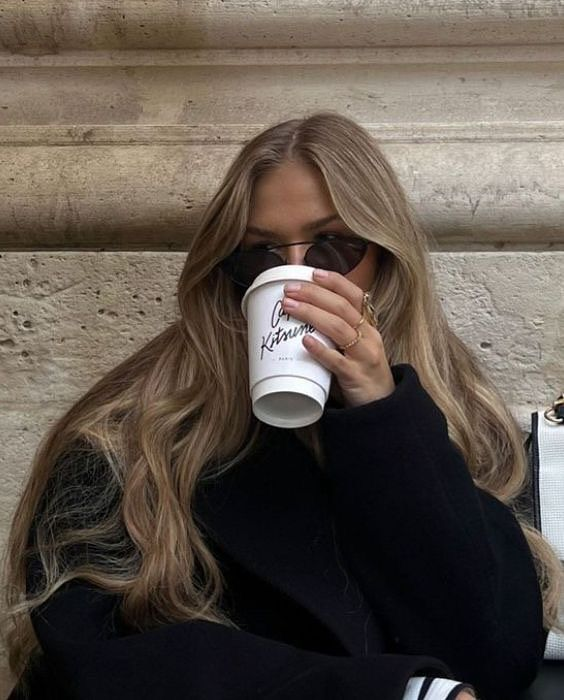 liIacdaisy's tweet photo. more coffee dates in 2025 https://t.co/snPQt2hGvi