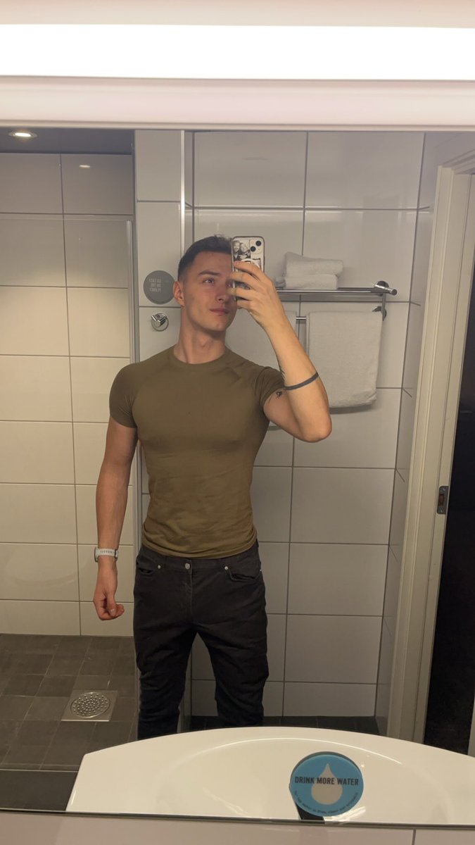 niclasriedel_ tweet media