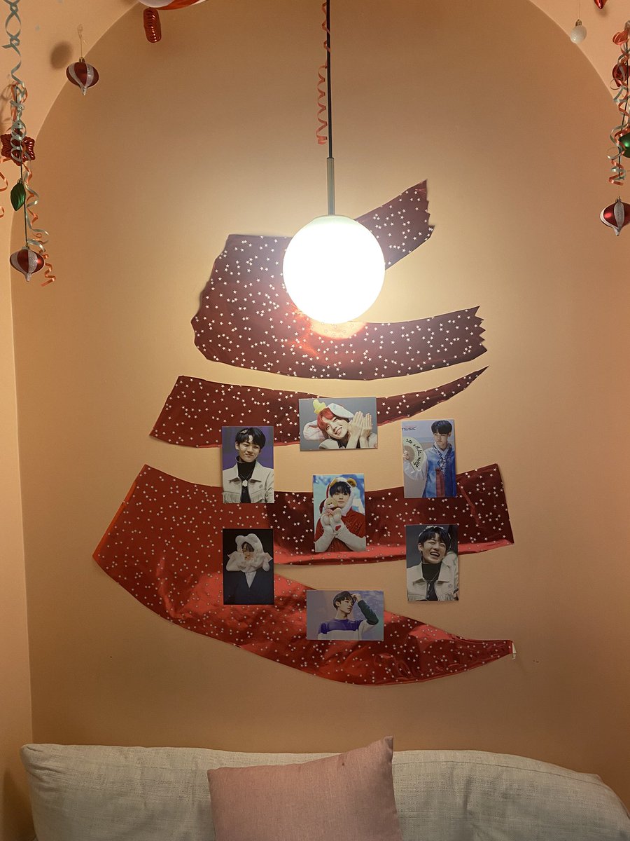 A.C.E in Paris 🥖💌 tweet media