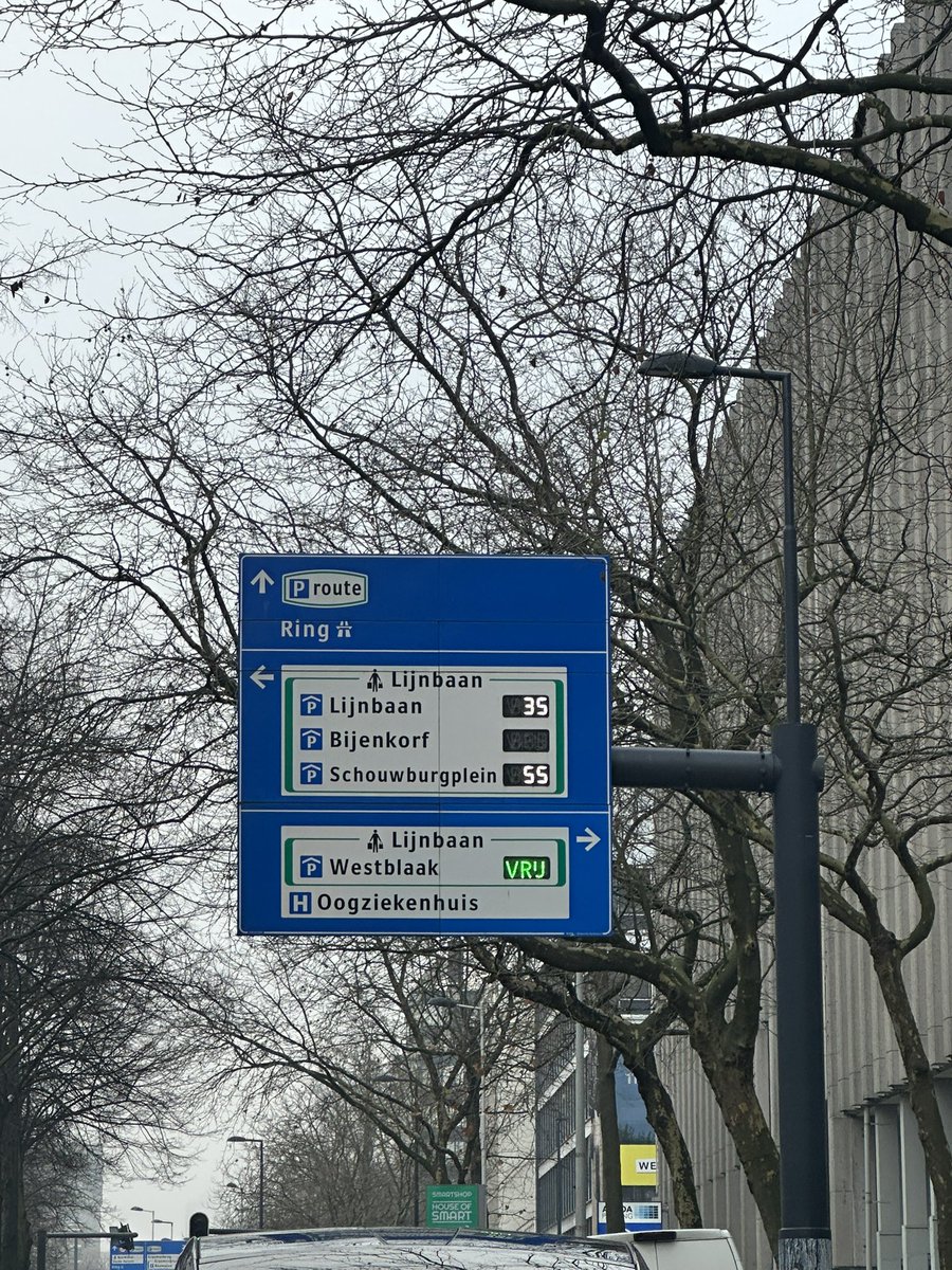 Over een paar minuten live vanuit het @oogziekenhuis in <a href="/rotterdam/">Gemeente Rotterdam</a> - <a href="/WNLInDeKantine/">WNL In de Kantine</a> <a href="/NPORadio1/">NPO Radio 1</a> - 17.00 - 19.00 u