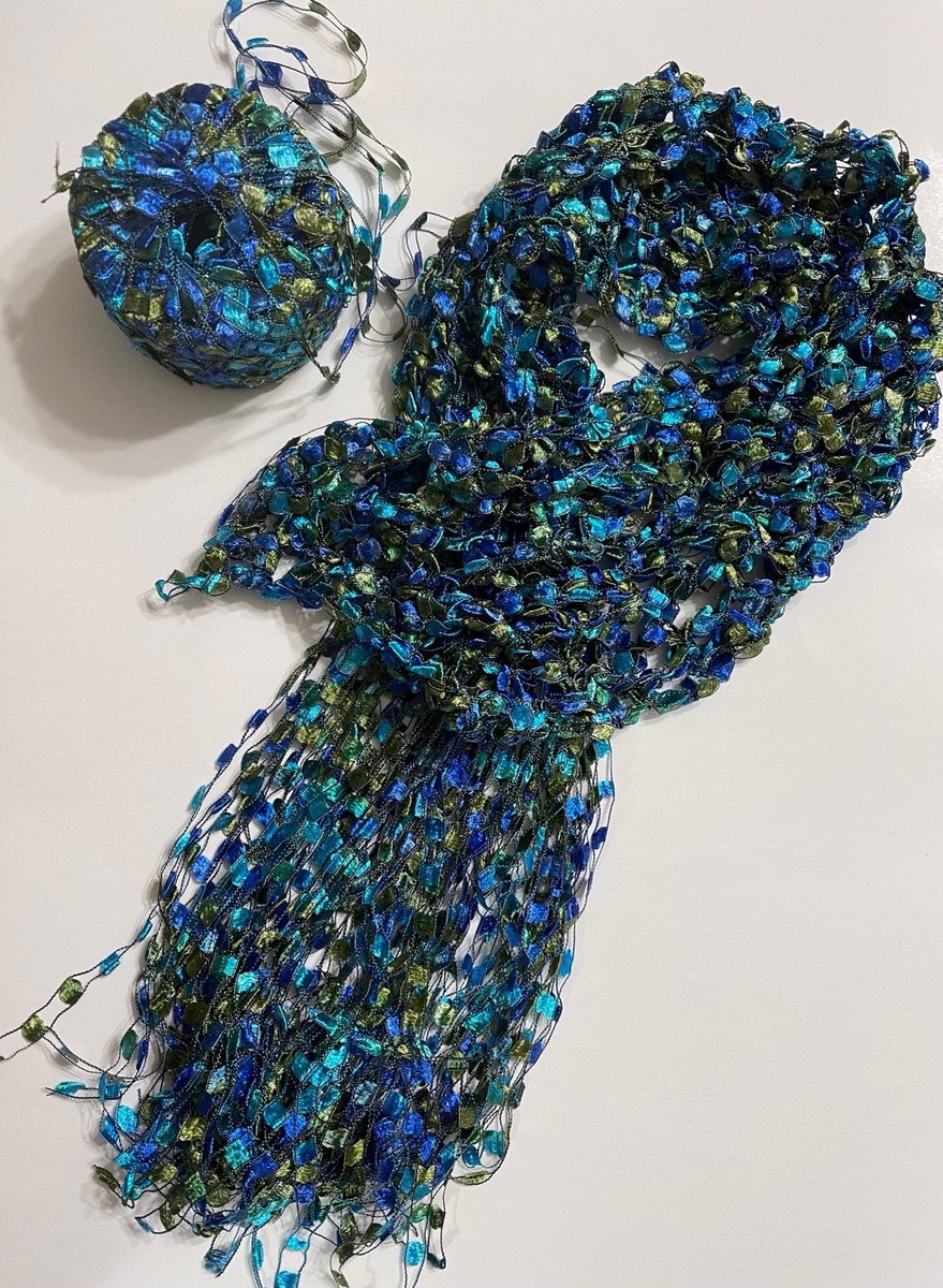 mcleodhandcraft's tweet image. #peacock #fancyribbon #ribbonscarf 

mcleodhandcraftgifts.etsy.com/listing/120342…