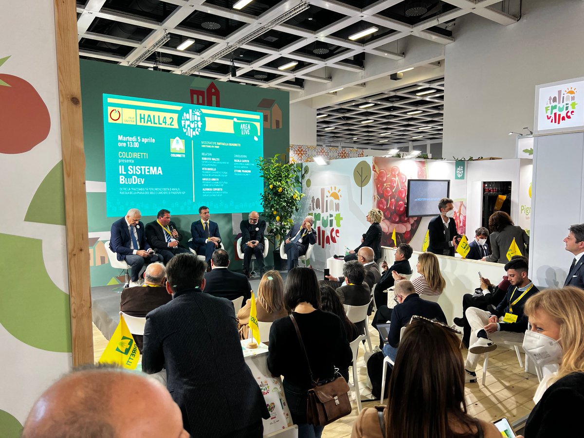 aeffetech's tweet photo. BERLINO 🇩🇪🇩🇪🇩🇪
FRUIT LOGISTICA 2023 https://t.co/kAXwl8DU7Y