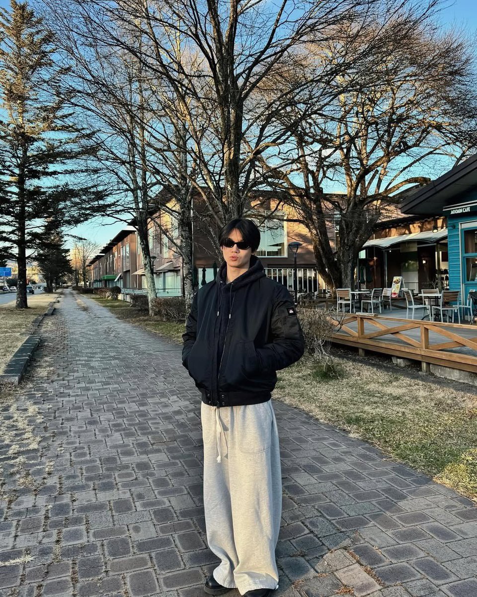Parinya_pcd's tweet photo. เทสไอจี                          เทสทวิตเตอ https://t.co/43W1sqVeJI