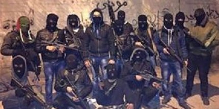 benyaminneten's tweet photo. #defendrojavaaleppo #AleviKatliamınaDurDe 🚨Demokratik silahlı kuvvetleri (DSK) alevi güçleri münbic'te alevi mahallesine sızmaya çalışan 12 HTS ve Türk teröristini etkisiz hâle getiri.
@Democraticarmed (Alevi güçlerinin bugün açılan resmi hesabı) https://t.co/CsVuYdjhOg