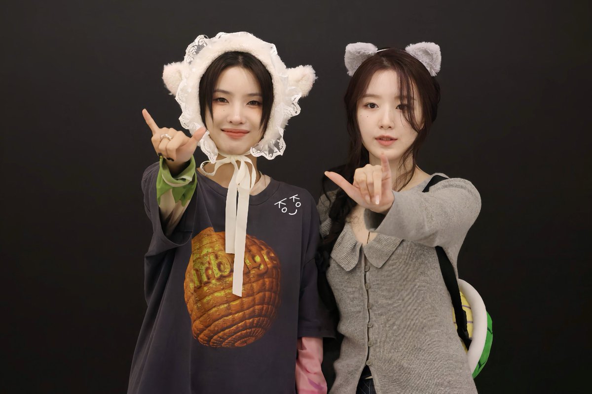Koko_Yazawa's tweet photo. 241227 AM

🤙🤙&amp;🐹🐺

#소연 #SOYEON #여자아이들 #GIDLE
#슈화 #SHUHUA https://t.co/VLinv1hGni