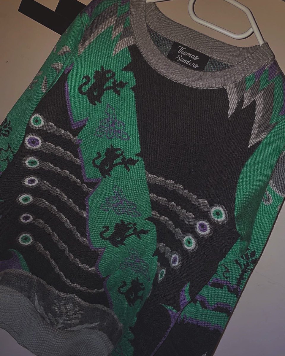 UndeadHellhound's tweet image. The merch has arrived and I love them ^*^

@ThomasSanders #thomassanders #thomassandersmerch #fander #fanders