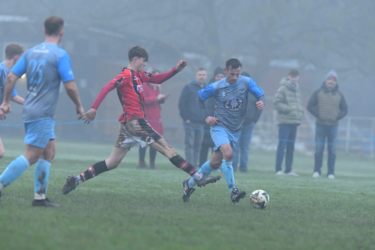 DroitSpaFC's tweet photo. RESULT 🔴⚫⚽

Enville Athletic 0-8 @DroitSpaYouthFC

Another two in the 2nd half lifts the Dev's up a place in the table.

⚽⚽⚽⚽ J.Hurdman
⚽⚽Livesey
⚽ Levy
⚽S.Hurdman

Up next, Sat 4th Jan, The Dev side have a big game at home to 2nd placed P.S Olympic (3pm)
#UTS https://t.co/QJ7qB8xUpW