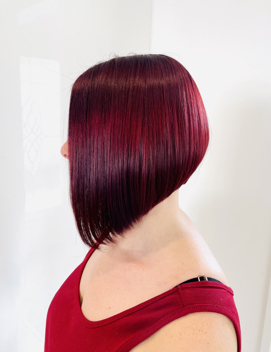 lawrence_hair's tweet image. Tis the season ✂️❤️
.
.
#wella #kolestonperfect #wellahair #wellacolour #haircut #cardiff