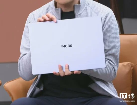 techfryerr's tweet photo. Here’s the first look at Redmi Book 16 2025, launching on January 1 👀

#redmibook16 https://t.co/9qLUwc7Png