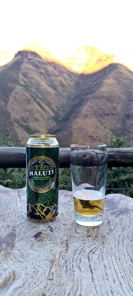 Tboz777FS's tweet photo. #maluti #Lesotho ❤️😎✌️⛰️🇱🇸 https://t.co/pJ0aqcRg9a