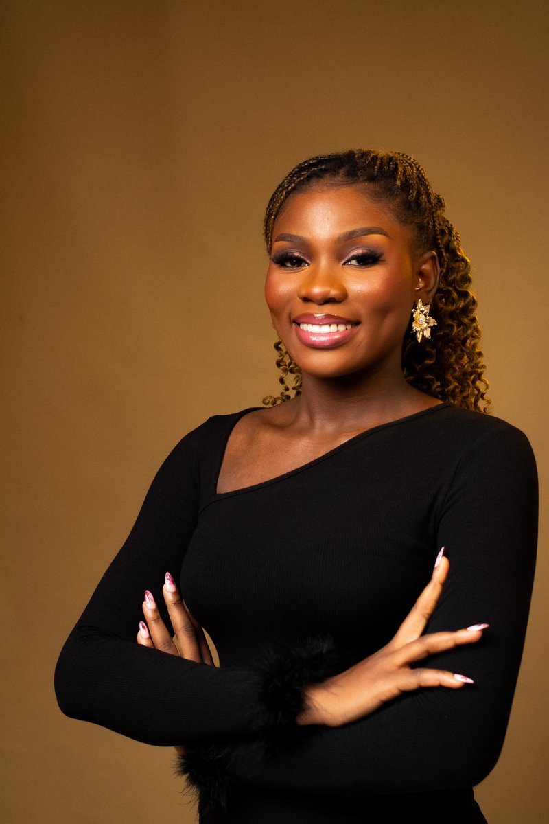 Lumii is a designer 😌💕 tweet media