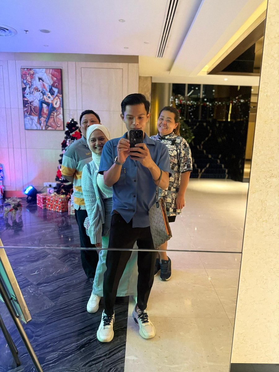 NazirahAmin's tweet photo. Annual Dinner 2024 ❤️ https://t.co/7RrqMoO684