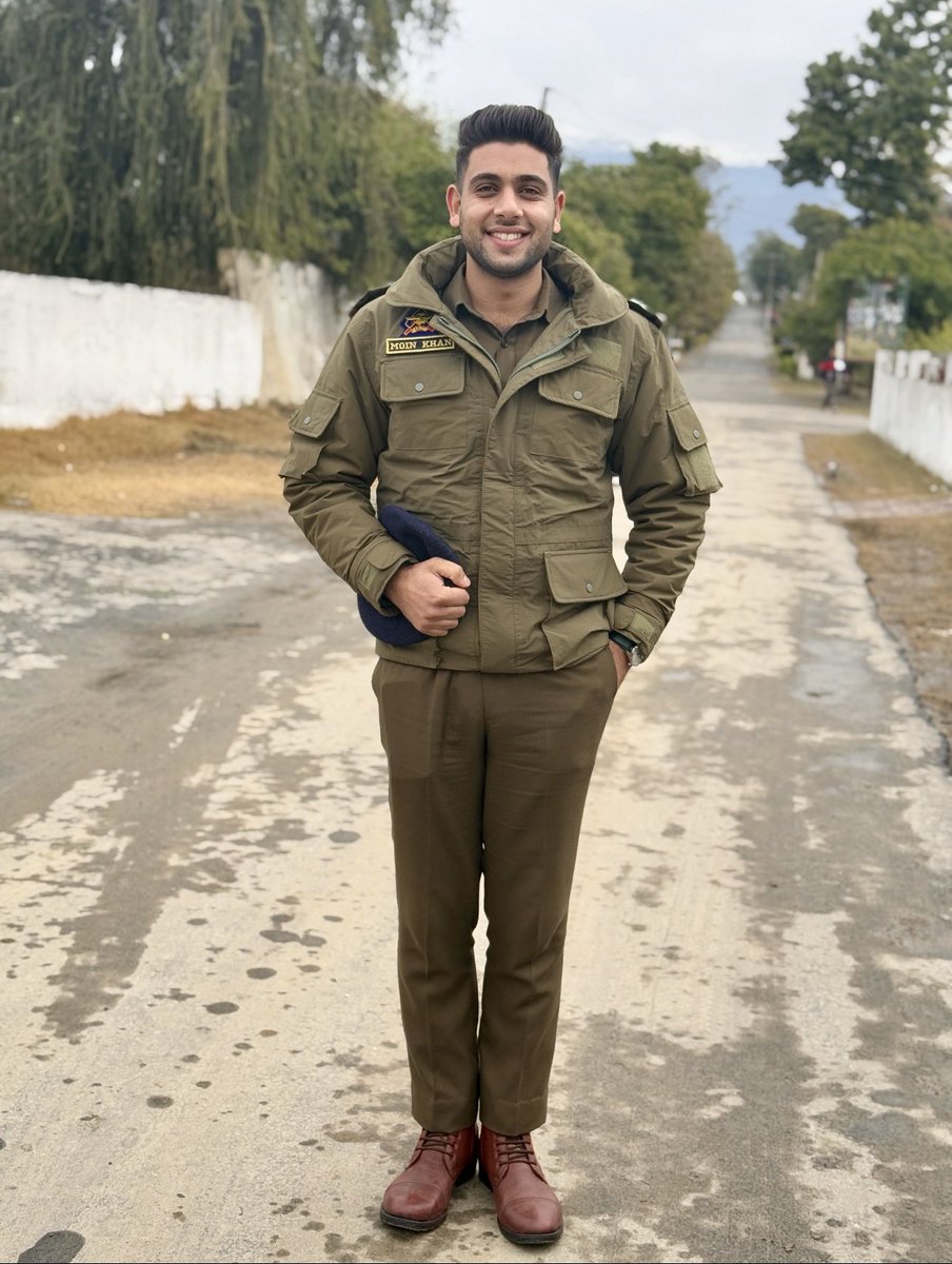 a typical day at my job
<a href="/JmuKmrPolice/">J&K Police</a>